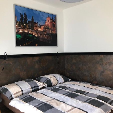 Apartamento Haus Wieser Lienz Exterior foto