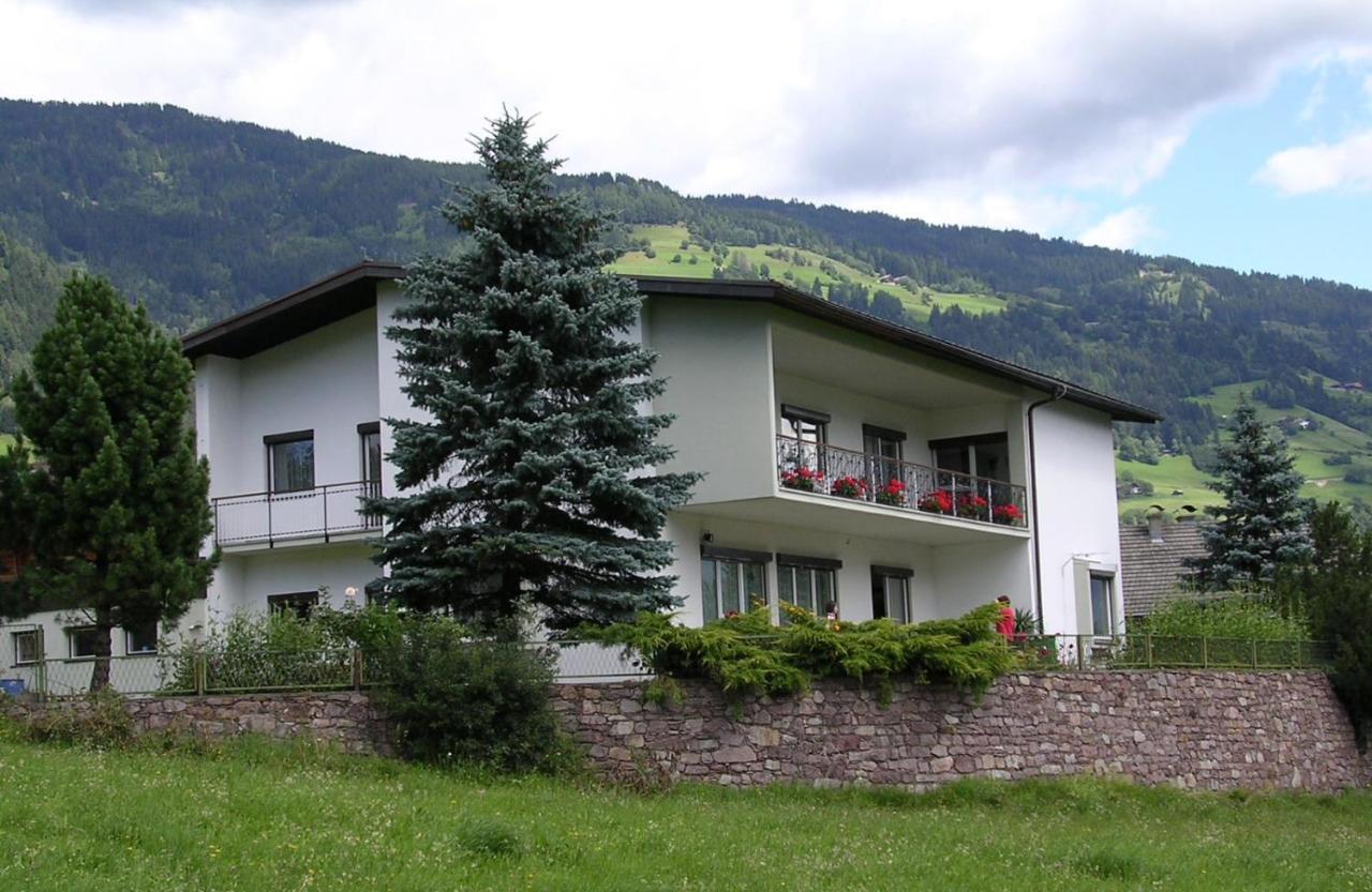 Apartamento Haus Wieser Lienz Exterior foto